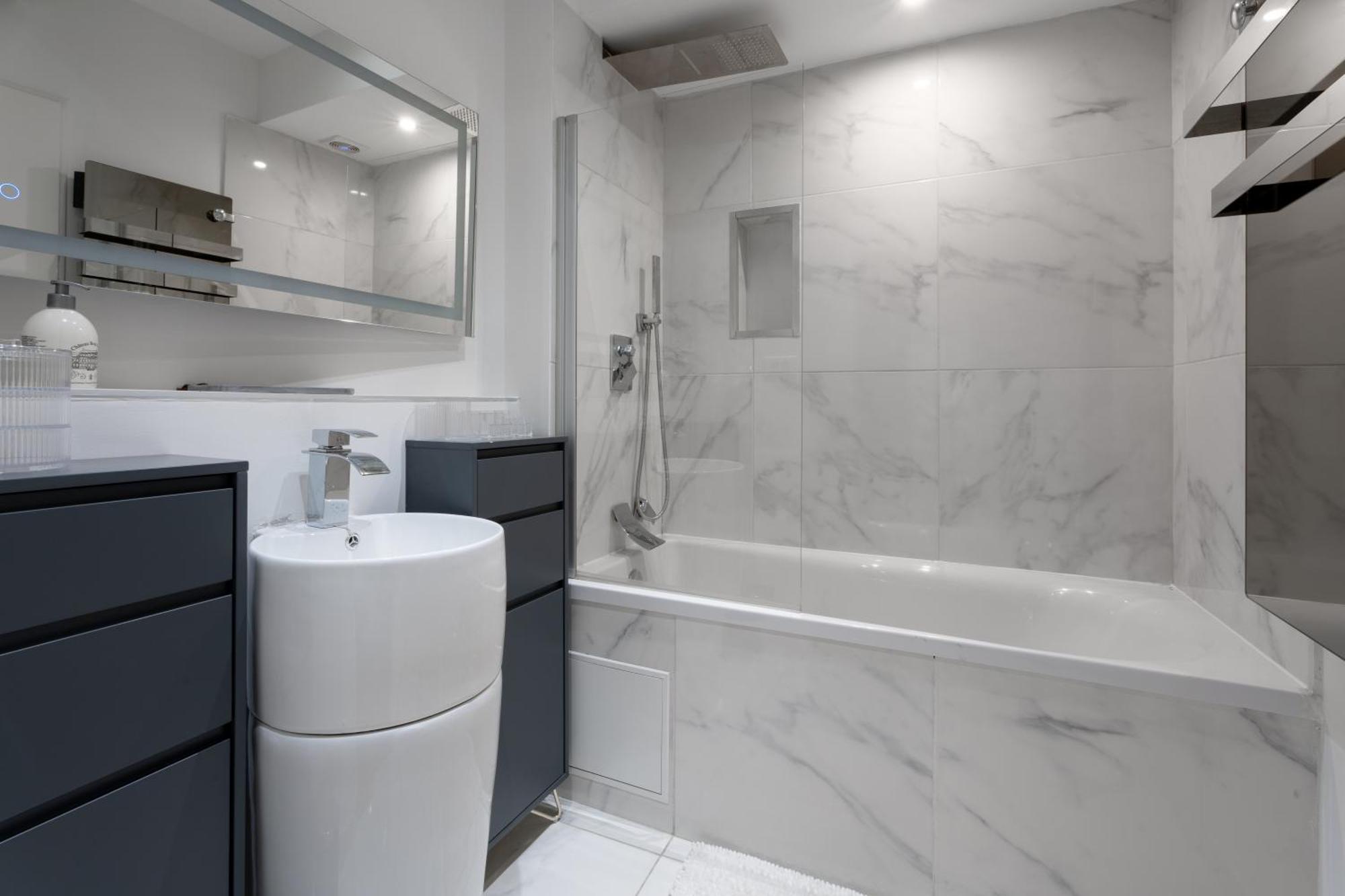 Le Yona Mirabeau - Appartement T3 Atypique Situe Dans Le Centre Ville Historique - Proche Rotonde Aix-en-Provence Kültér fotó