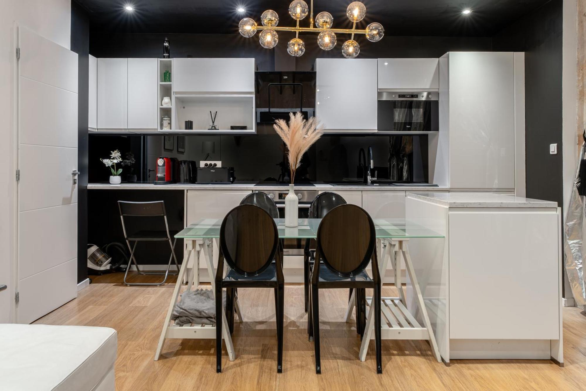 Le Yona Mirabeau - Appartement T3 Atypique Situe Dans Le Centre Ville Historique - Proche Rotonde Aix-en-Provence Kültér fotó